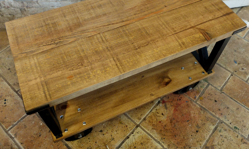 taula centre fusta i ferro