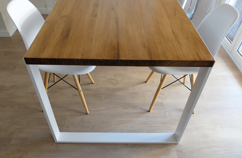 taula ferro blanc fusta