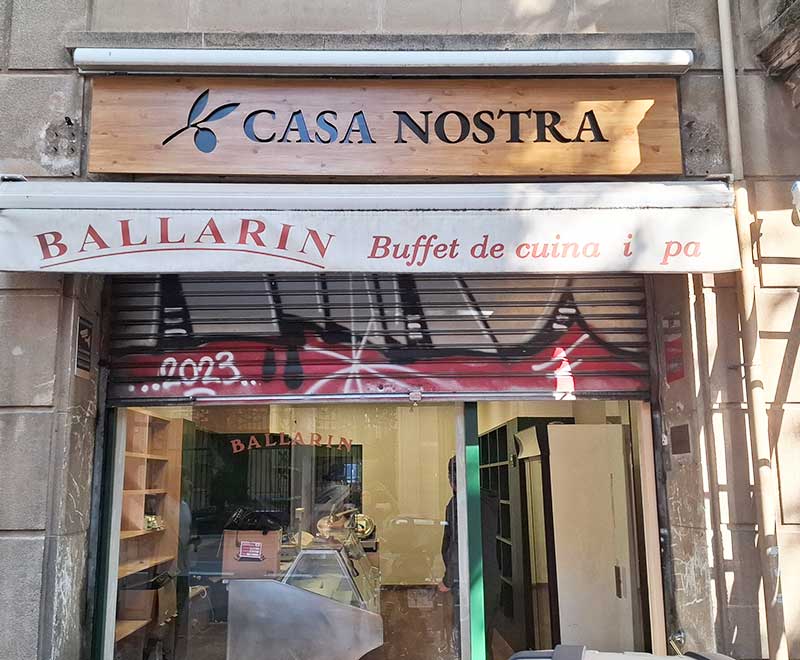 rètol fusta a mida negoci